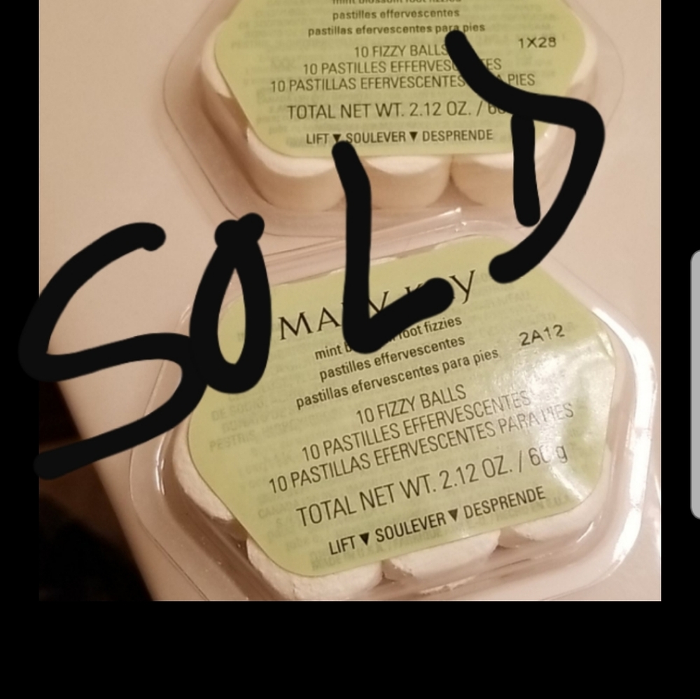 Mary Kay Foot Fizzies----SOLD